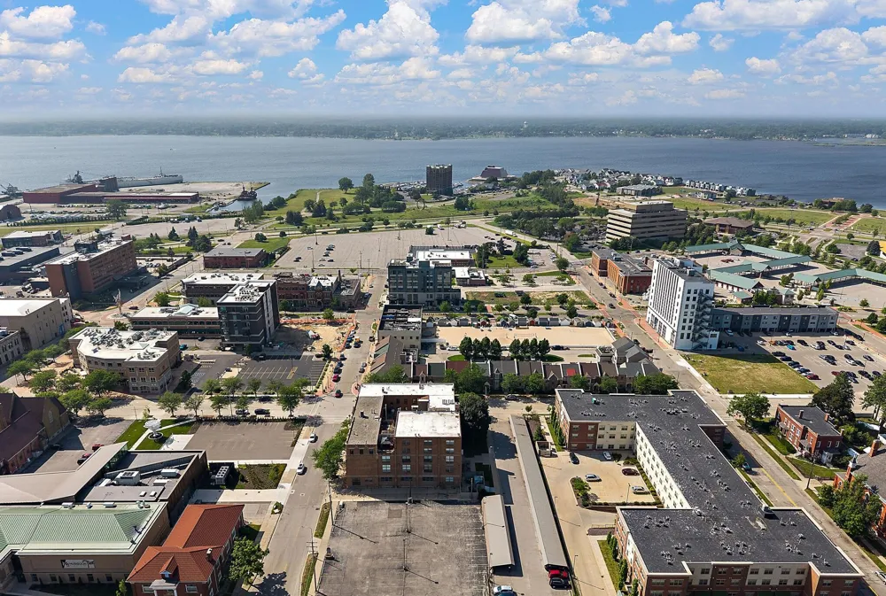 297 W Clay Avenue #404 Muskegon, MI 49440