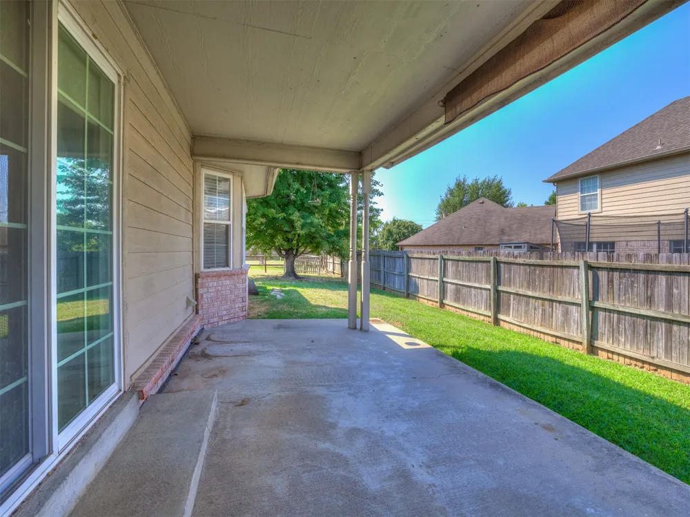 4058 S 213th EastAvenue Broken Arrow, OK 74014