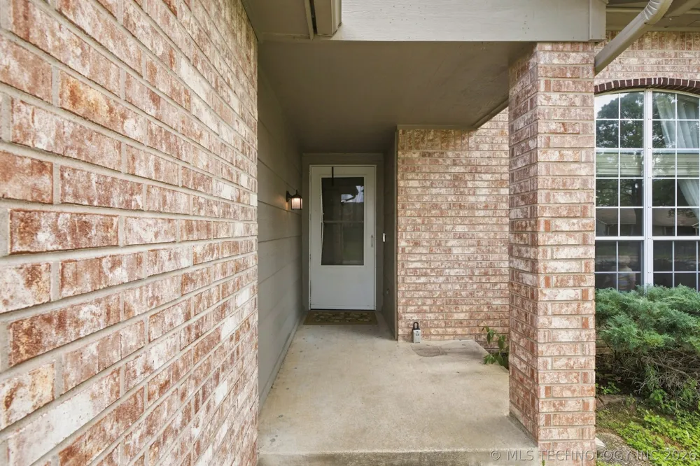474 E 142nd Place Glenpool, OK 74033