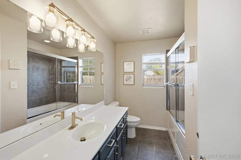474 E 142nd Place Glenpool, OK 74033