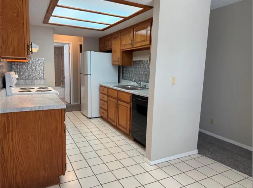 5255 Nowata Road #K102 Bartlesville, OK 74006
