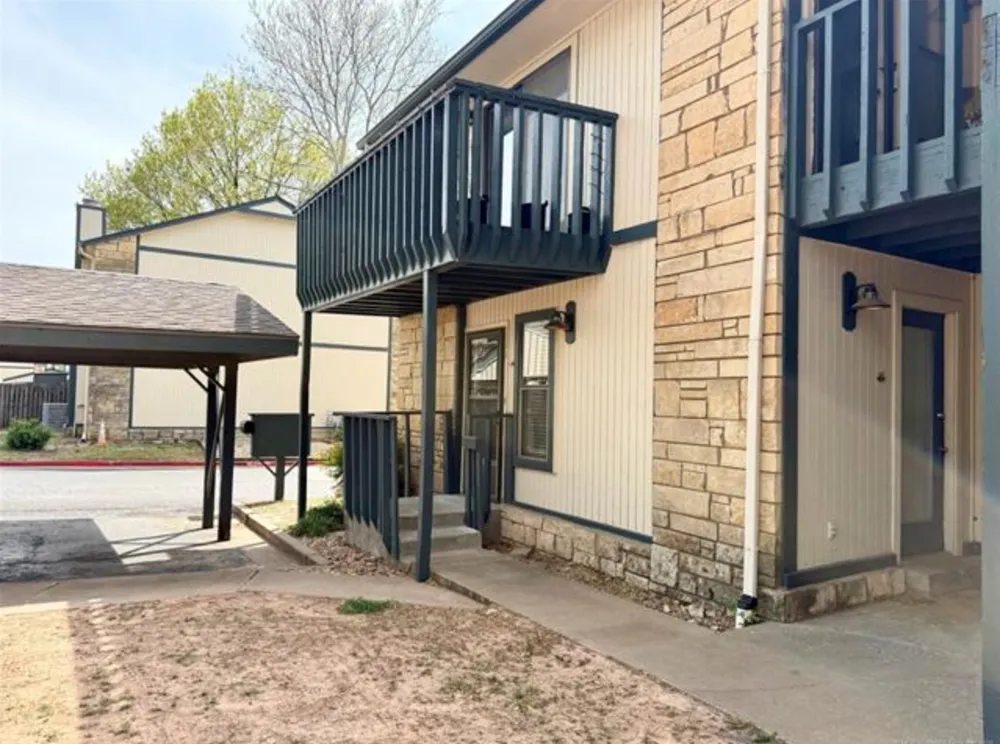 5255 Nowata Road #K102 Bartlesville, OK 74006