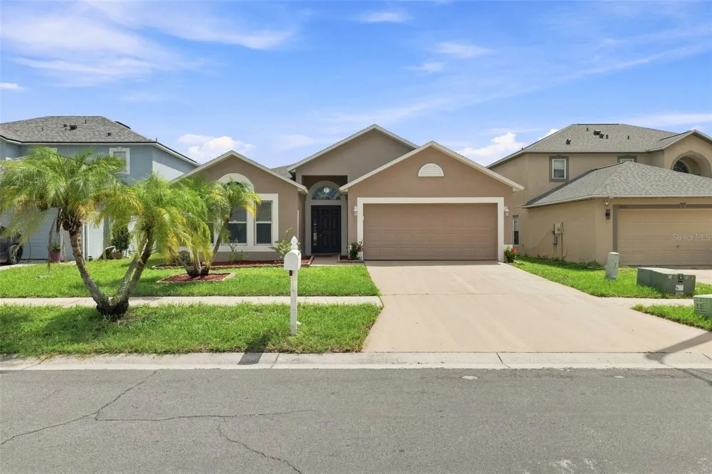 12639 LAKE VISTA DRIVE Gibsonton, FL 33534