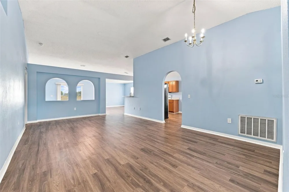 12639 LAKE VISTA DRIVE Gibsonton, FL 33534