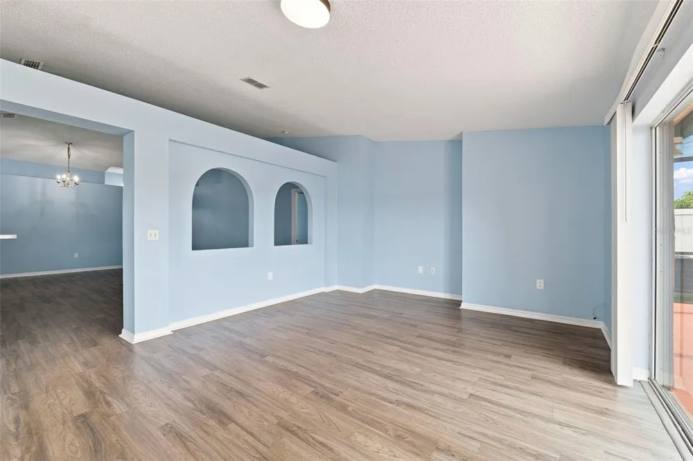 12639 LAKE VISTA DRIVE Gibsonton, FL 33534