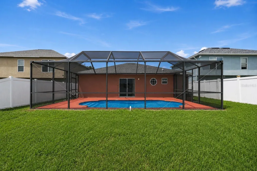12639 LAKE VISTA DRIVE Gibsonton, FL 33534