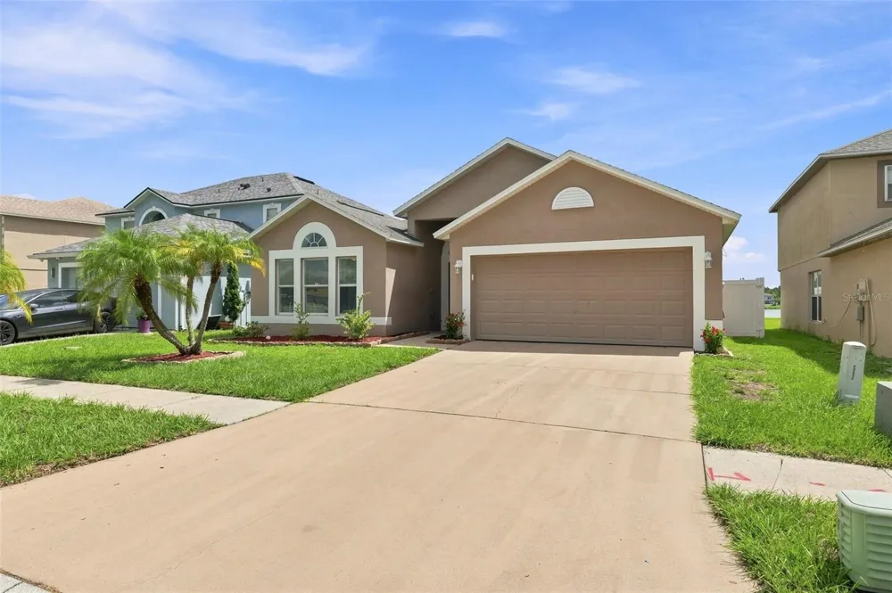 12639 LAKE VISTA DRIVE Gibsonton, FL 33534
