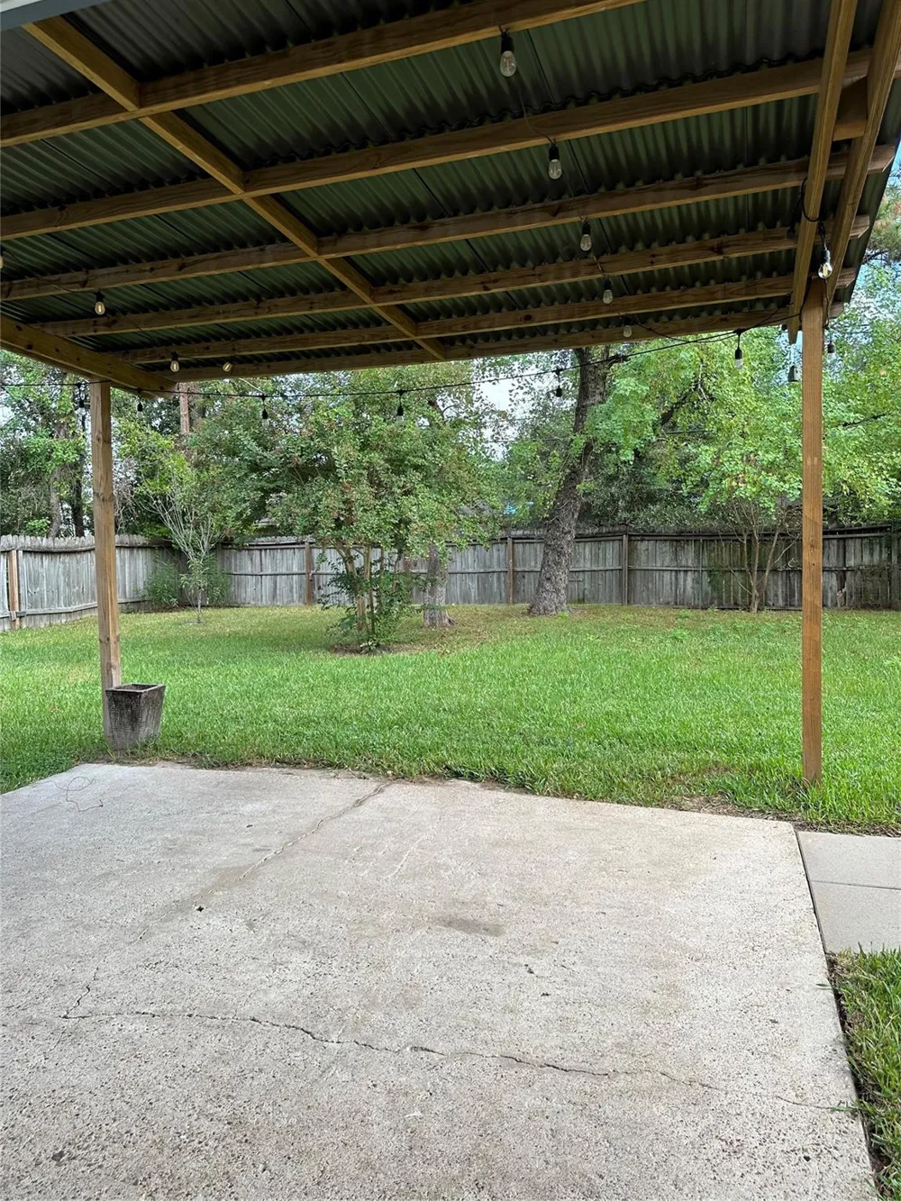 2414 Manila Lane Houston, TX 77043