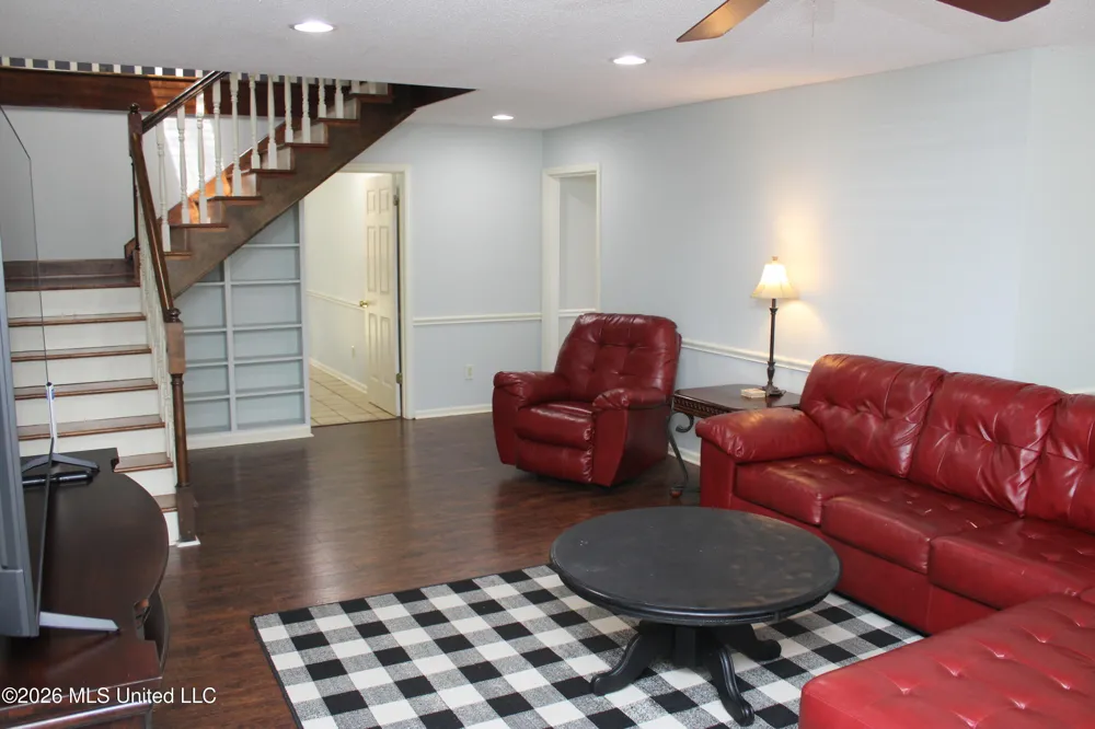 220 Flushing Cove Hernando, MS 38632