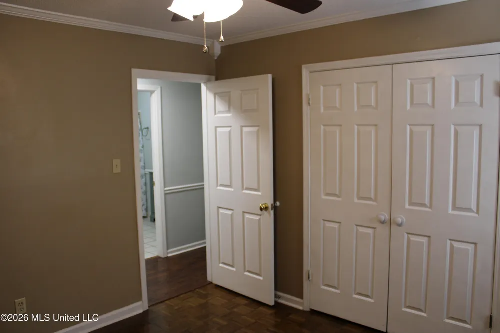 220 Flushing Cove Hernando, MS 38632