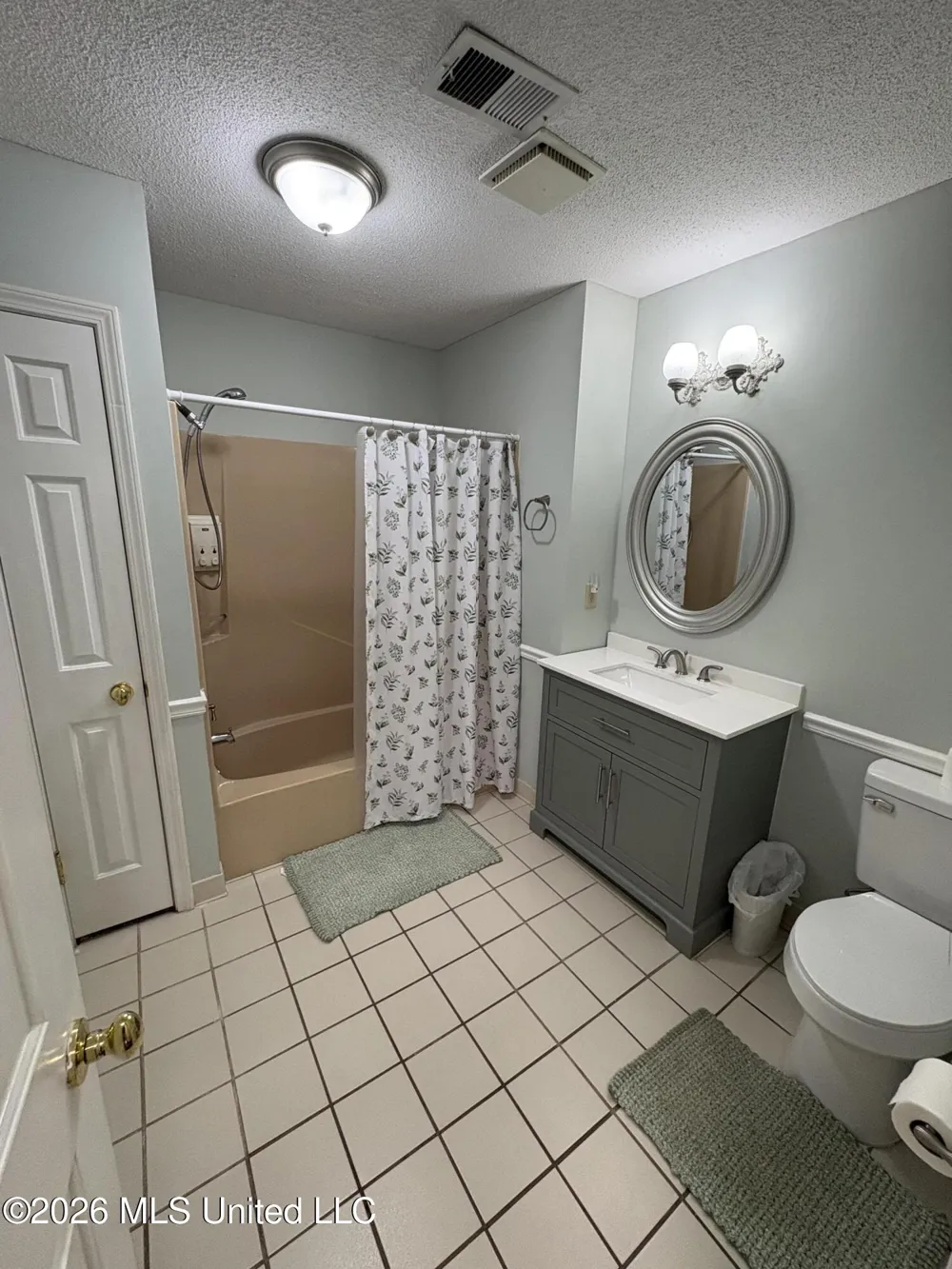 220 Flushing Cove Hernando, MS 38632