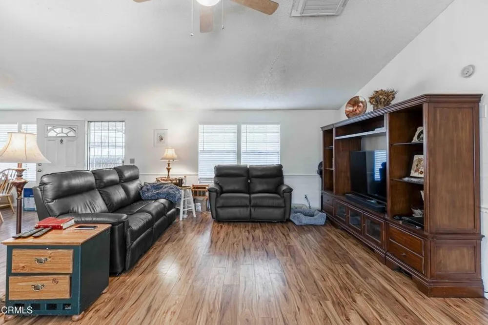 9205 Eastwind Circle Bakersfield, CA 93306