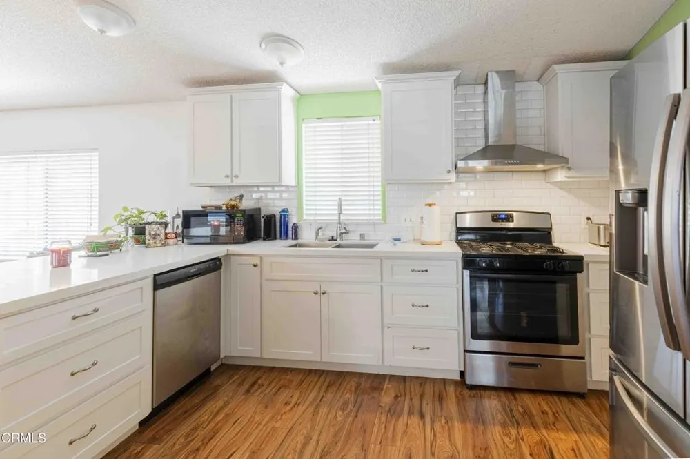 9205 Eastwind Circle Bakersfield, CA 93306
