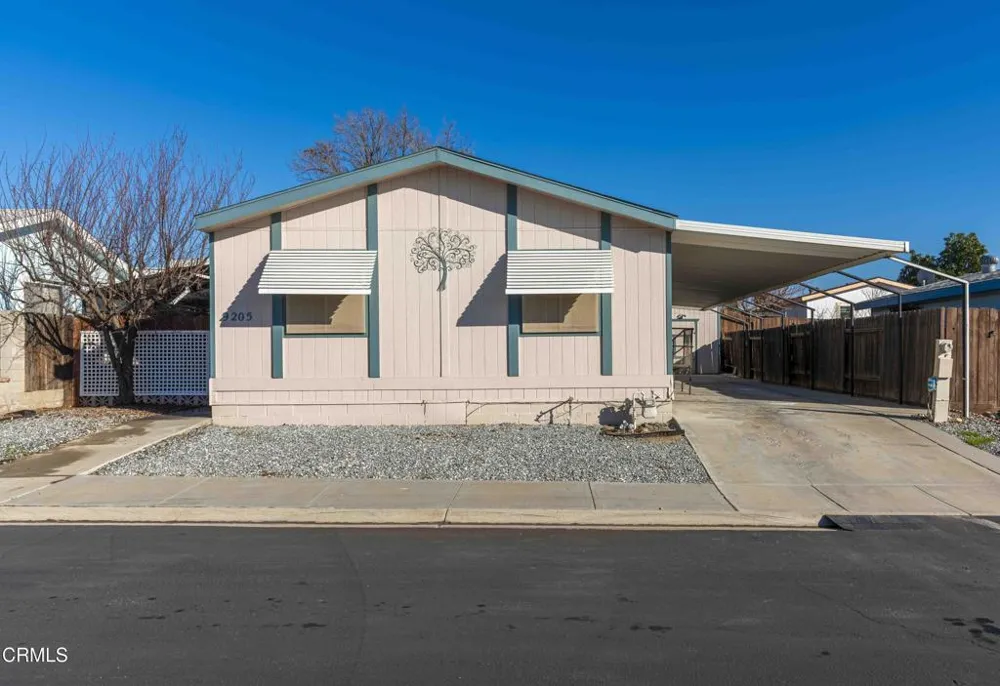 9205 Eastwind Circle Bakersfield, CA 93306