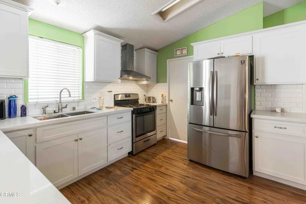 9205 Eastwind Circle Bakersfield, CA 93306