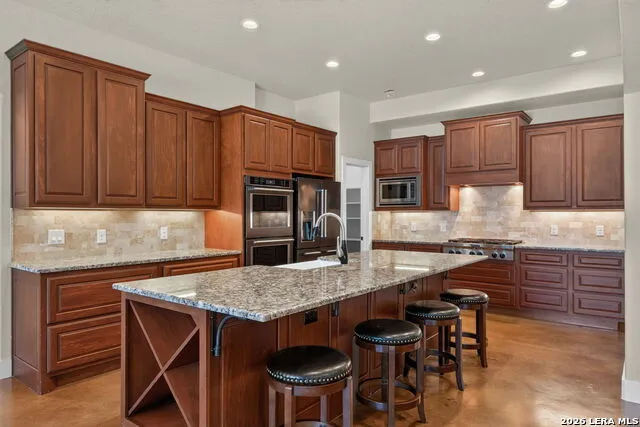 979 Long Meadow Spring Branch, TX 78070