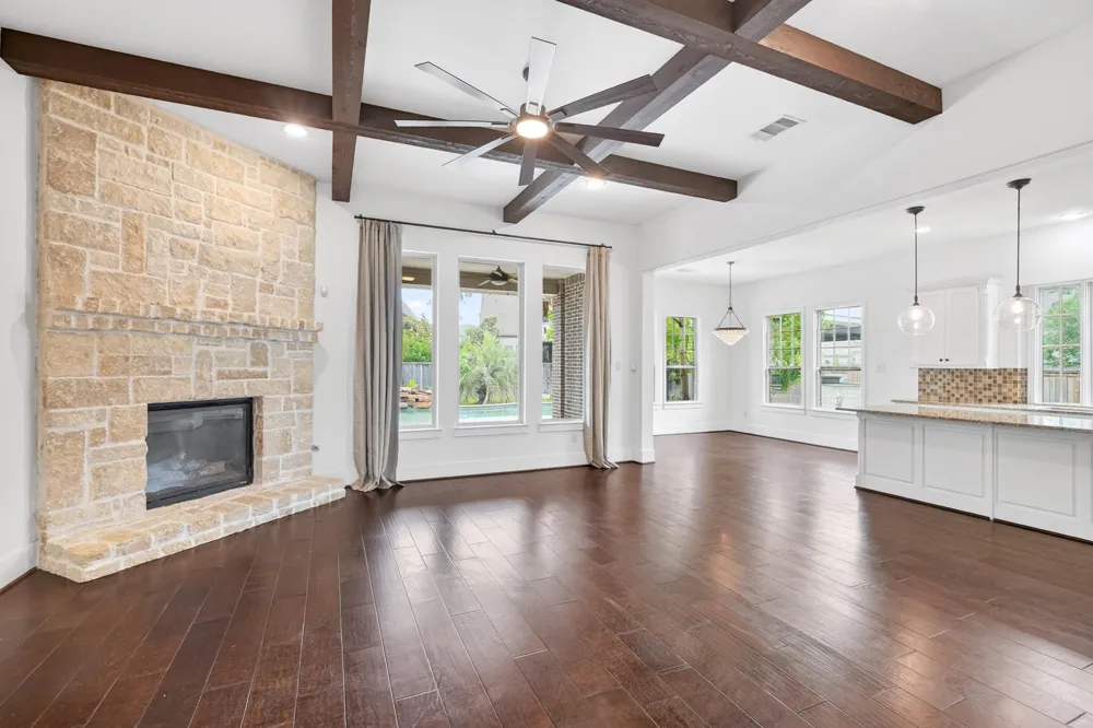 27 Hedgedale Way Spring, TX 77389