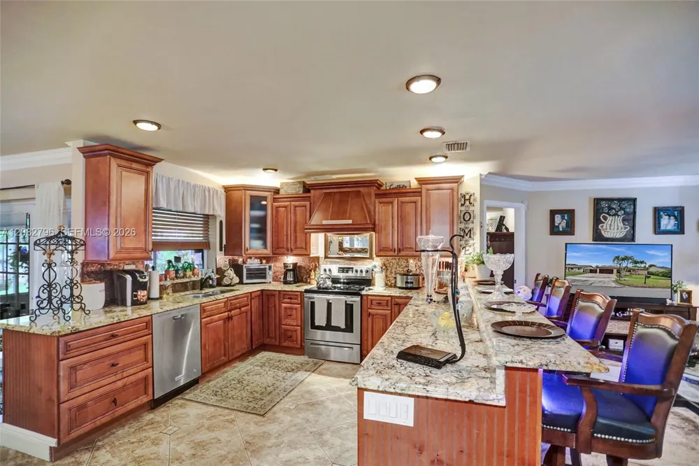 11525 SW 54th St Cooper City, FL 33330