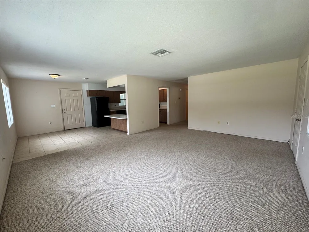 1201 ORANGE AVENUE Tavares, FL 32778