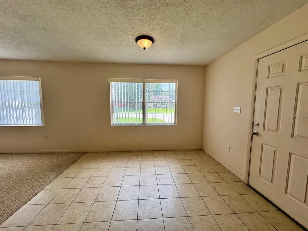 1201 ORANGE AVENUE Tavares, FL 32778