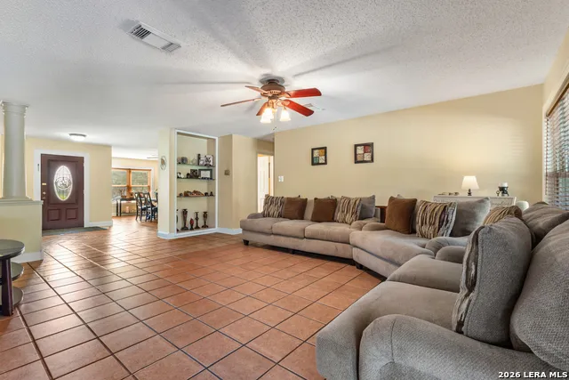 2802 Redsky Pass San Antonio, TX 78259