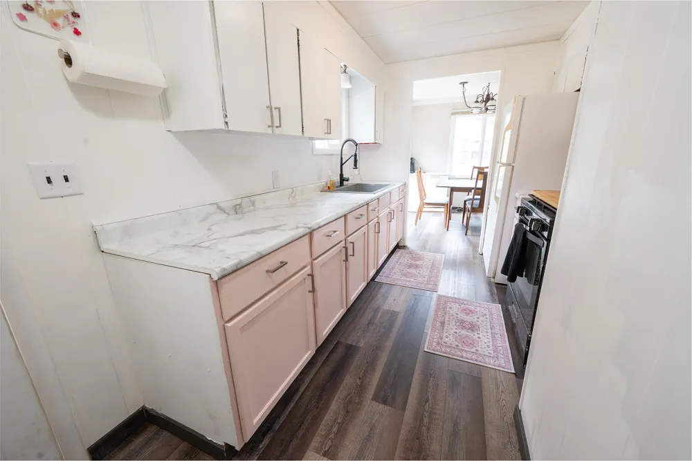 498 Maple Street Fennville City, MI 49408