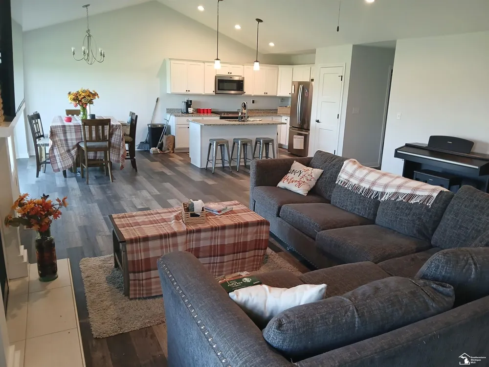 4924 Skylark Drive Monroe City, MI 48161