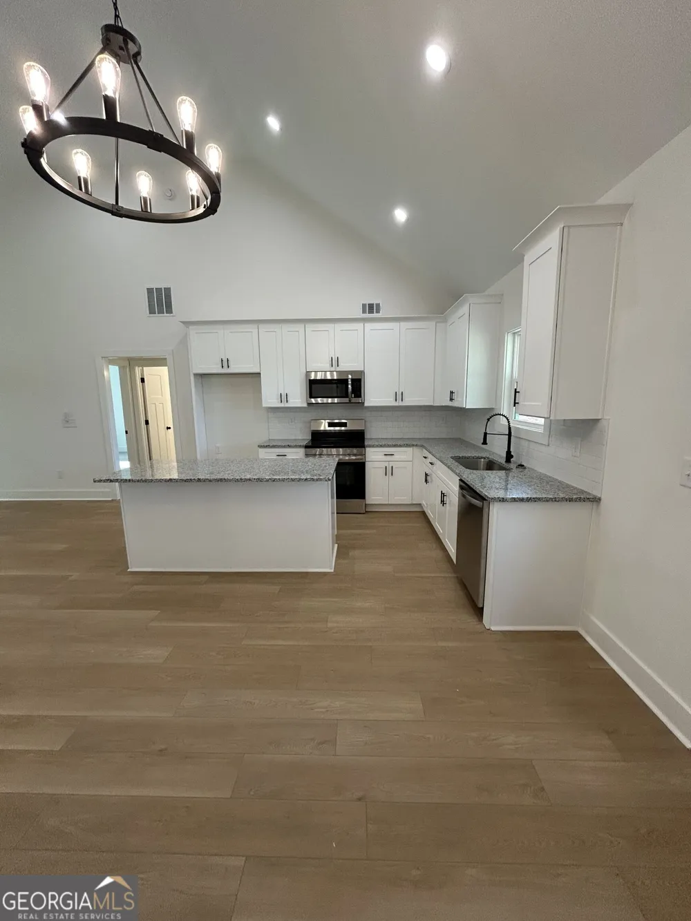 1395 Edwards Road Yatesville, GA 31097
