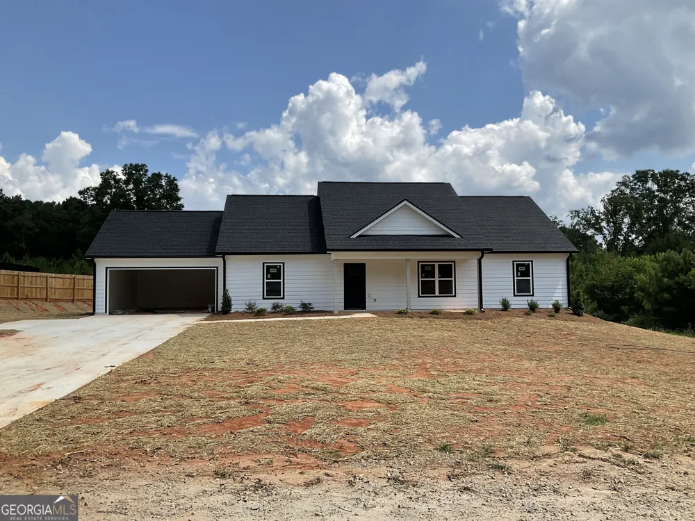 1395 Edwards Road Yatesville, GA 31097