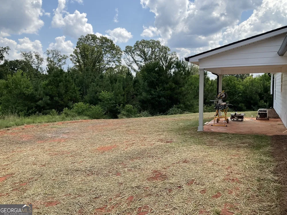 1395 Edwards Road Yatesville, GA 31097