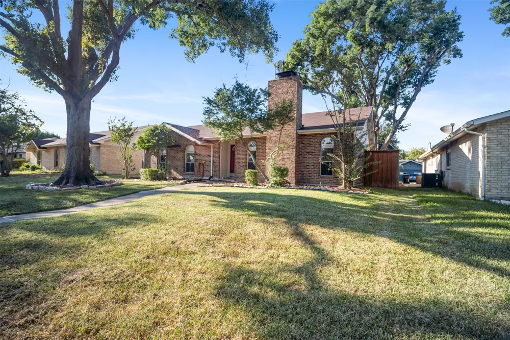 2209 Overglen Drive Plano, TX 75074