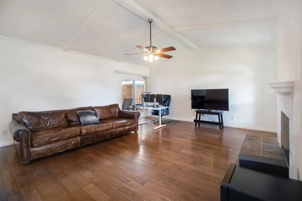 2209 Overglen Drive Plano, TX 75074