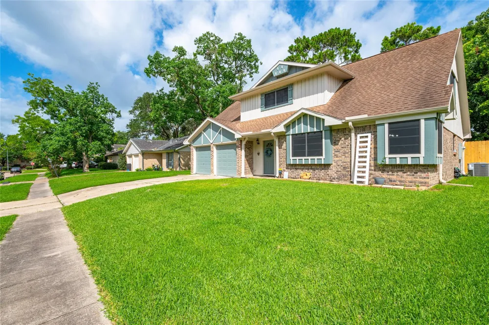 5110 Tashkent Drive Friendswood, TX 77546