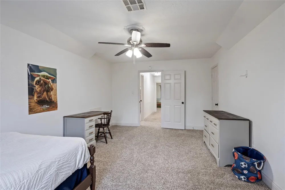 5110 Tashkent Drive Friendswood, TX 77546