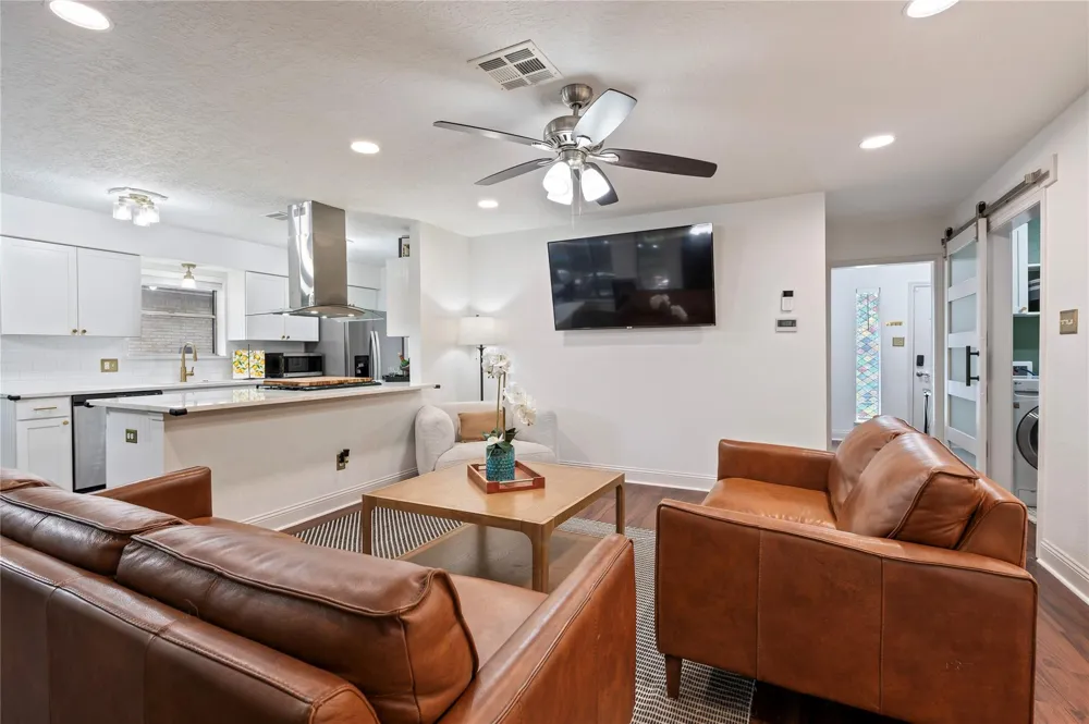 5110 Tashkent Drive Friendswood, TX 77546