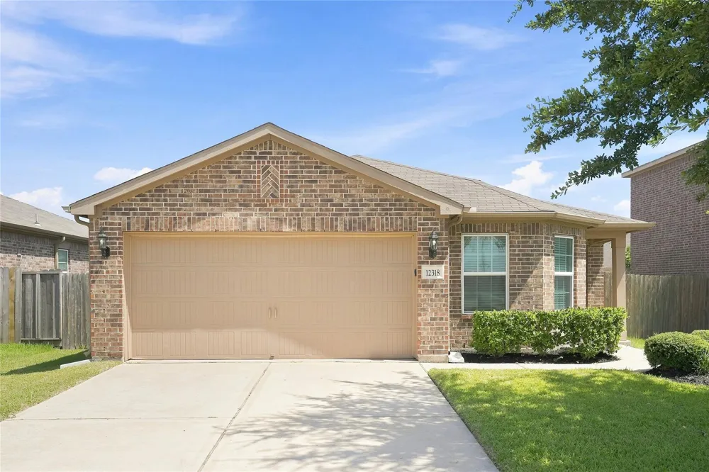 12318 Wavecrest Road Texas City, TX 77568