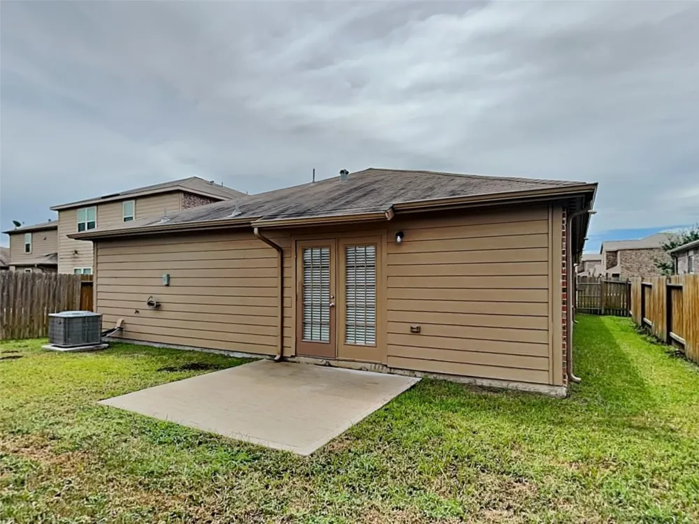 12318 Wavecrest Road Texas City, TX 77568