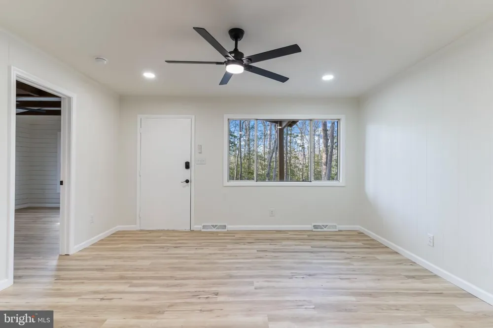12403 RIDGE ROAD Lusby, MD 20657