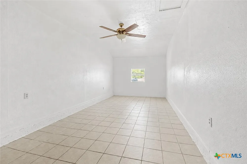 1907 22nd Street Killeen, TX 76541
