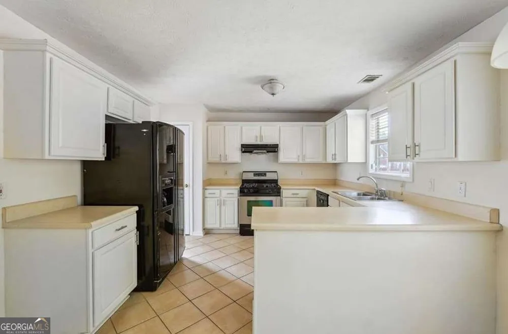 4255 Old House DR Conley, GA 30288