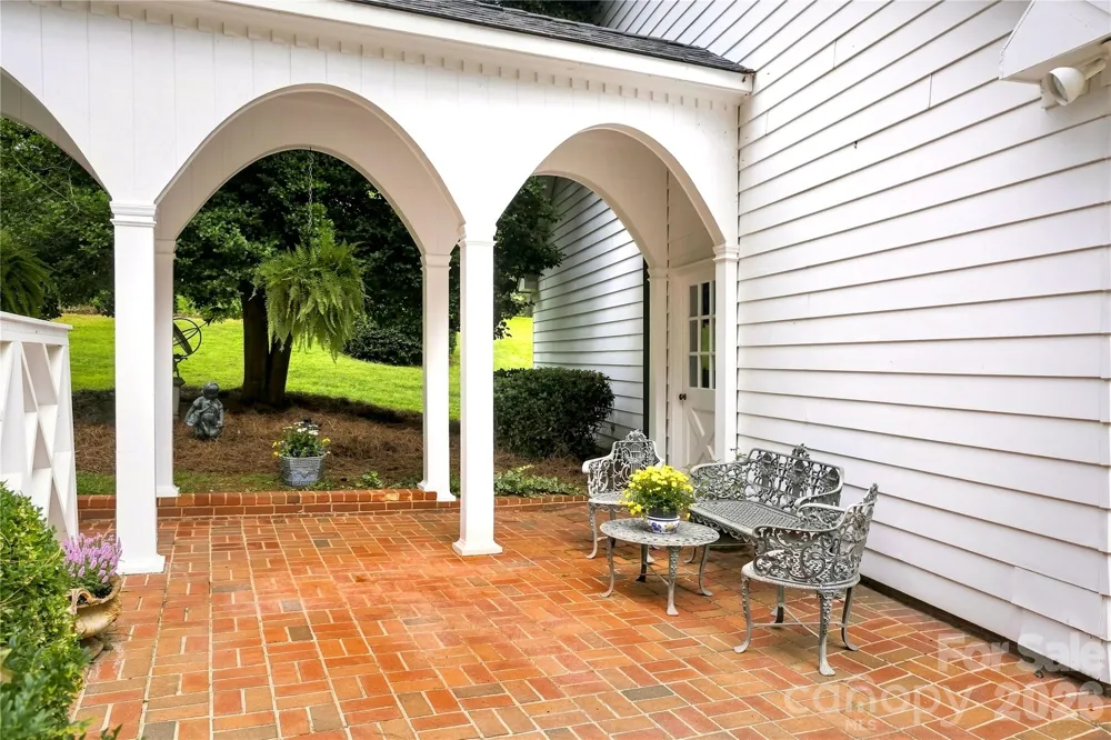 209 Labans Lane Lincolnton, NC 28092