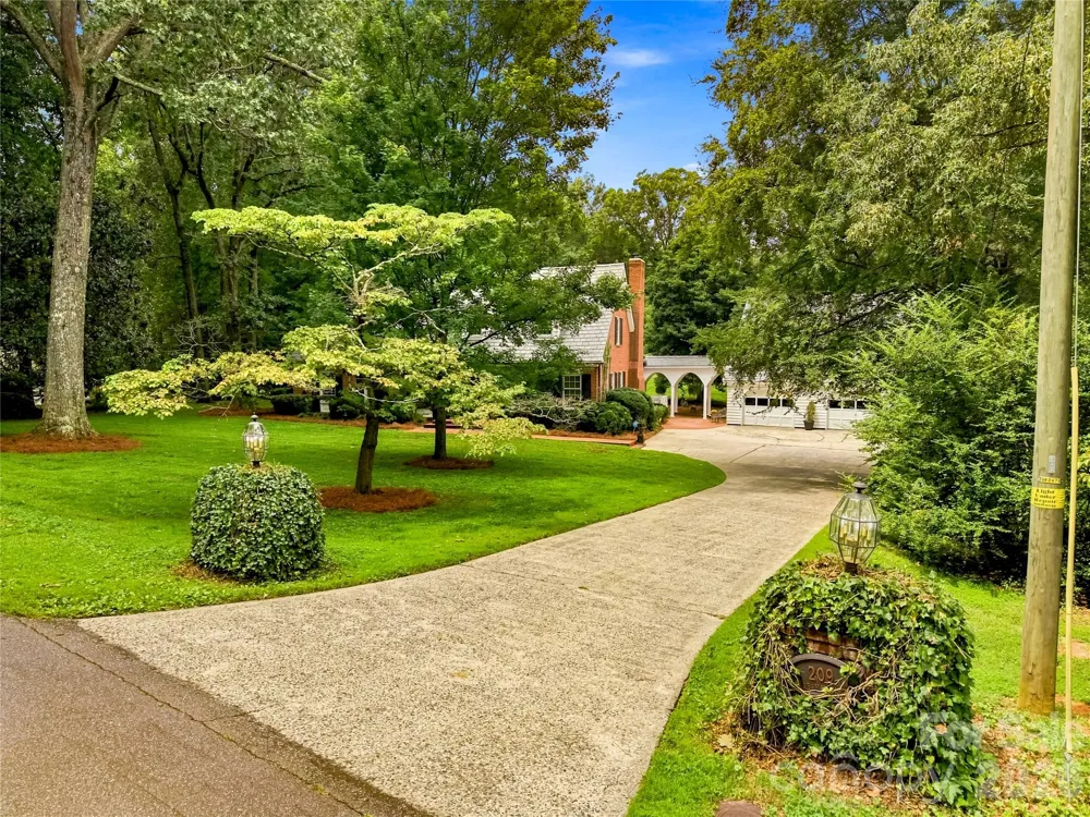 209 Labans Lane Lincolnton, NC 28092