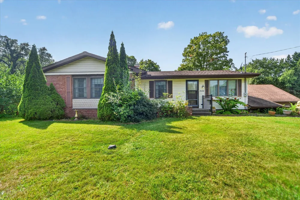 3124 Earl Drive Spring Arbor, MI 49283