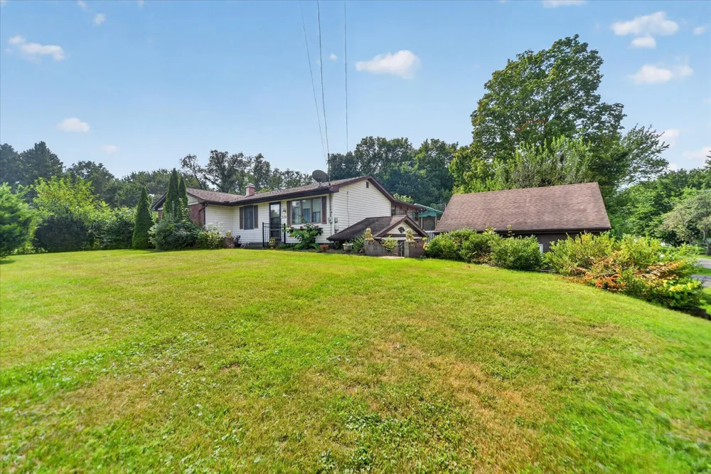 3124 Earl Drive Spring Arbor, MI 49283