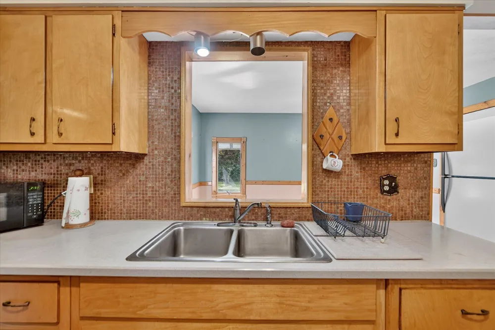 3124 Earl Drive Spring Arbor, MI 49283