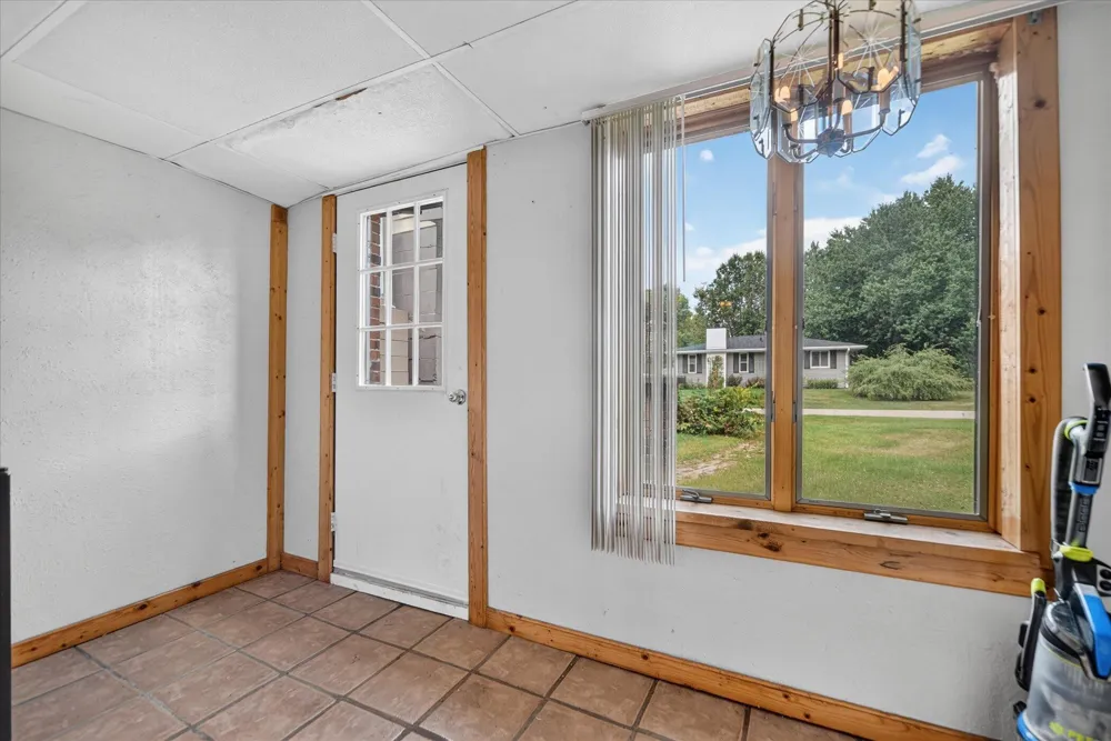 3124 Earl Drive Spring Arbor, MI 49283