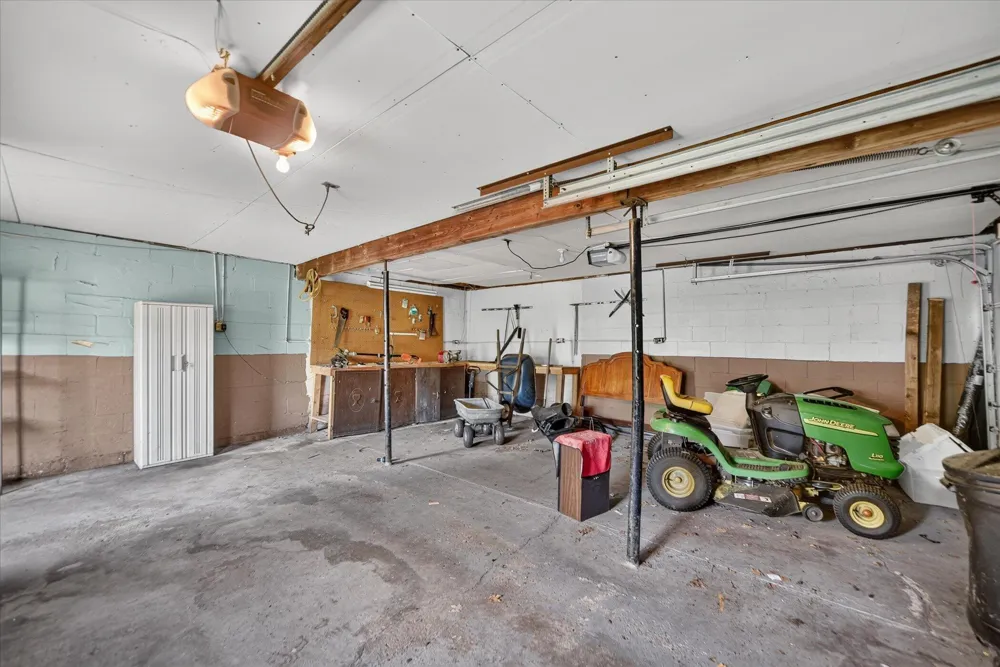 3124 Earl Drive Spring Arbor, MI 49283