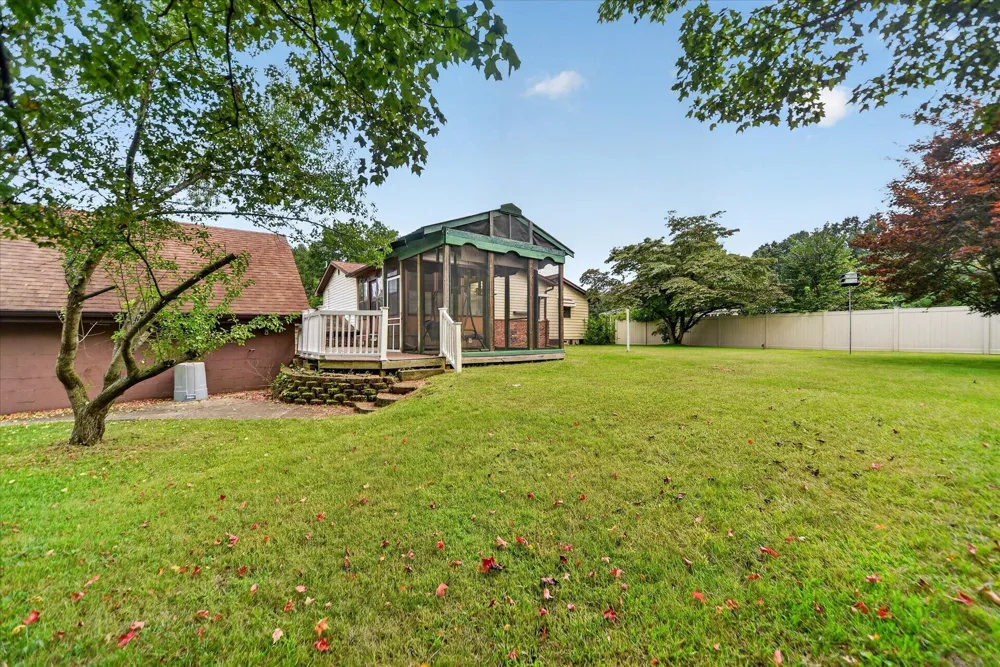 3124 Earl Drive Spring Arbor, MI 49283