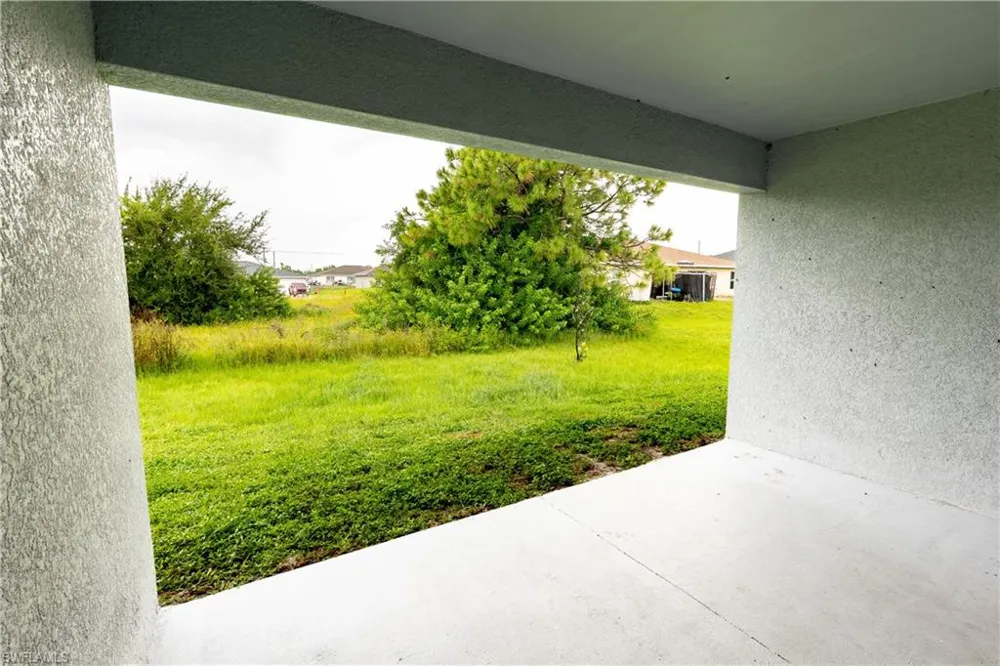 4551 21st Street SW Lehigh Acres, FL 33973
