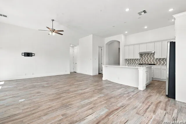 517 HUNTWICK DR Boerne, TX 78006